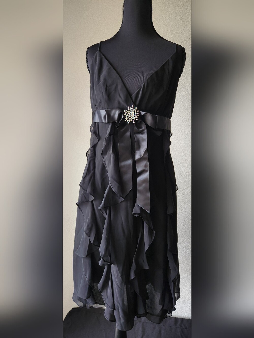 Betsy & Adam by Linda Bernell Ruffled Cocktail Dress with Rhinestone Brooch
